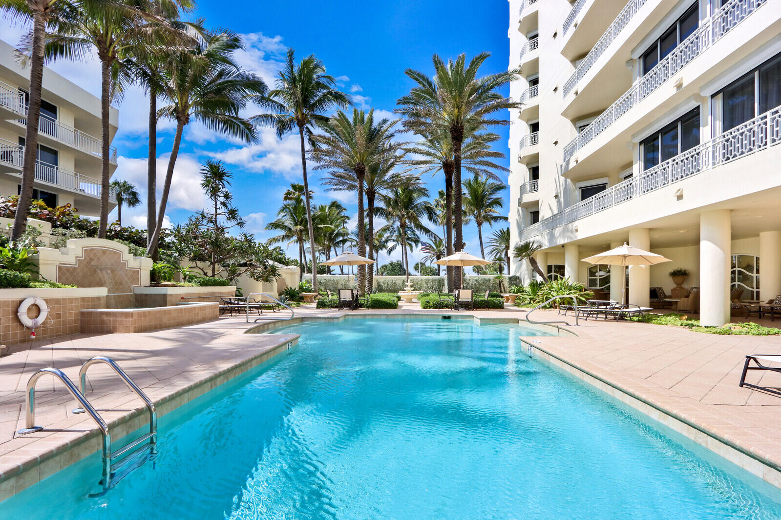 Claridge Condo - Residential