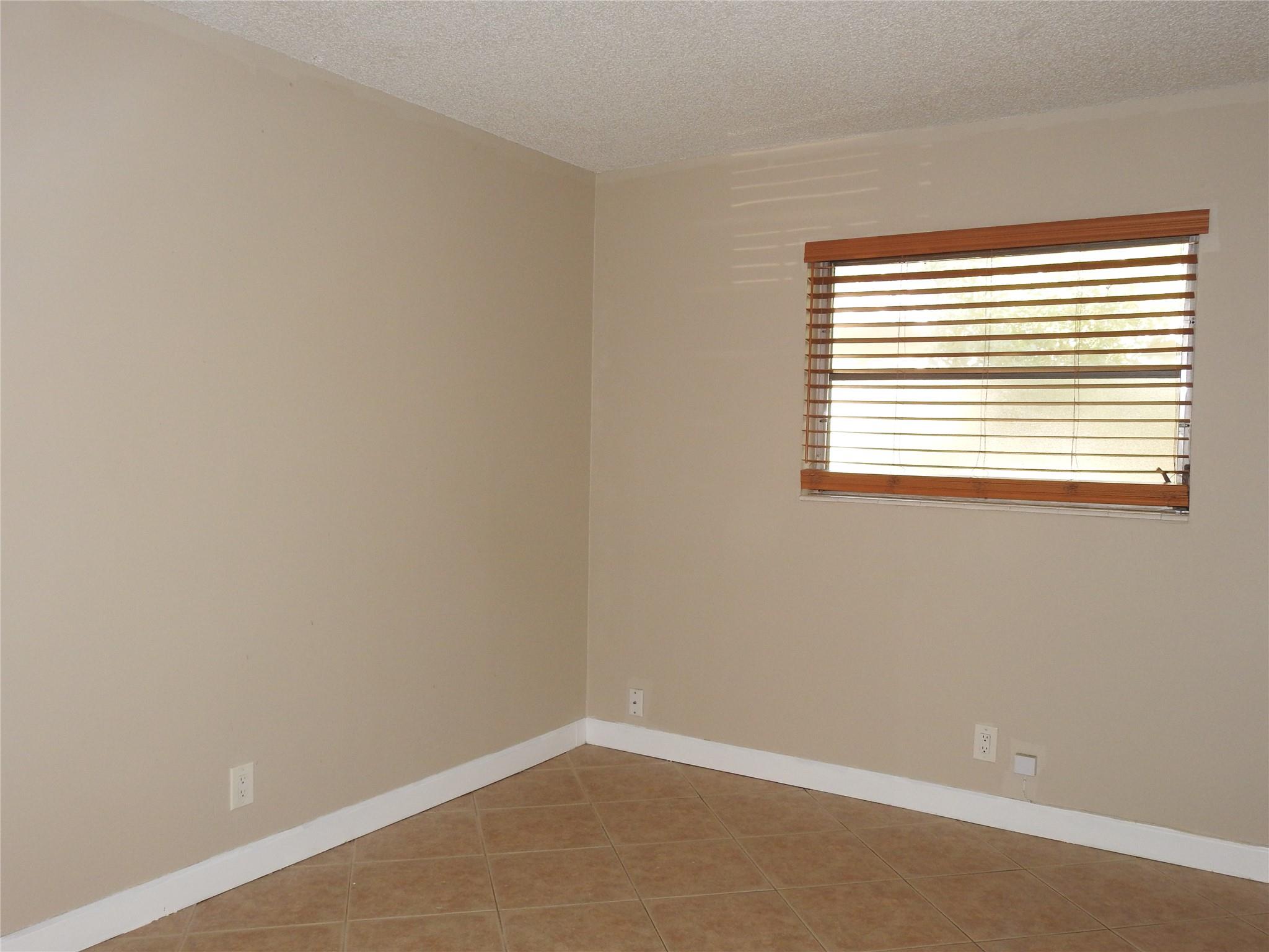 River Crest - Residential Lease