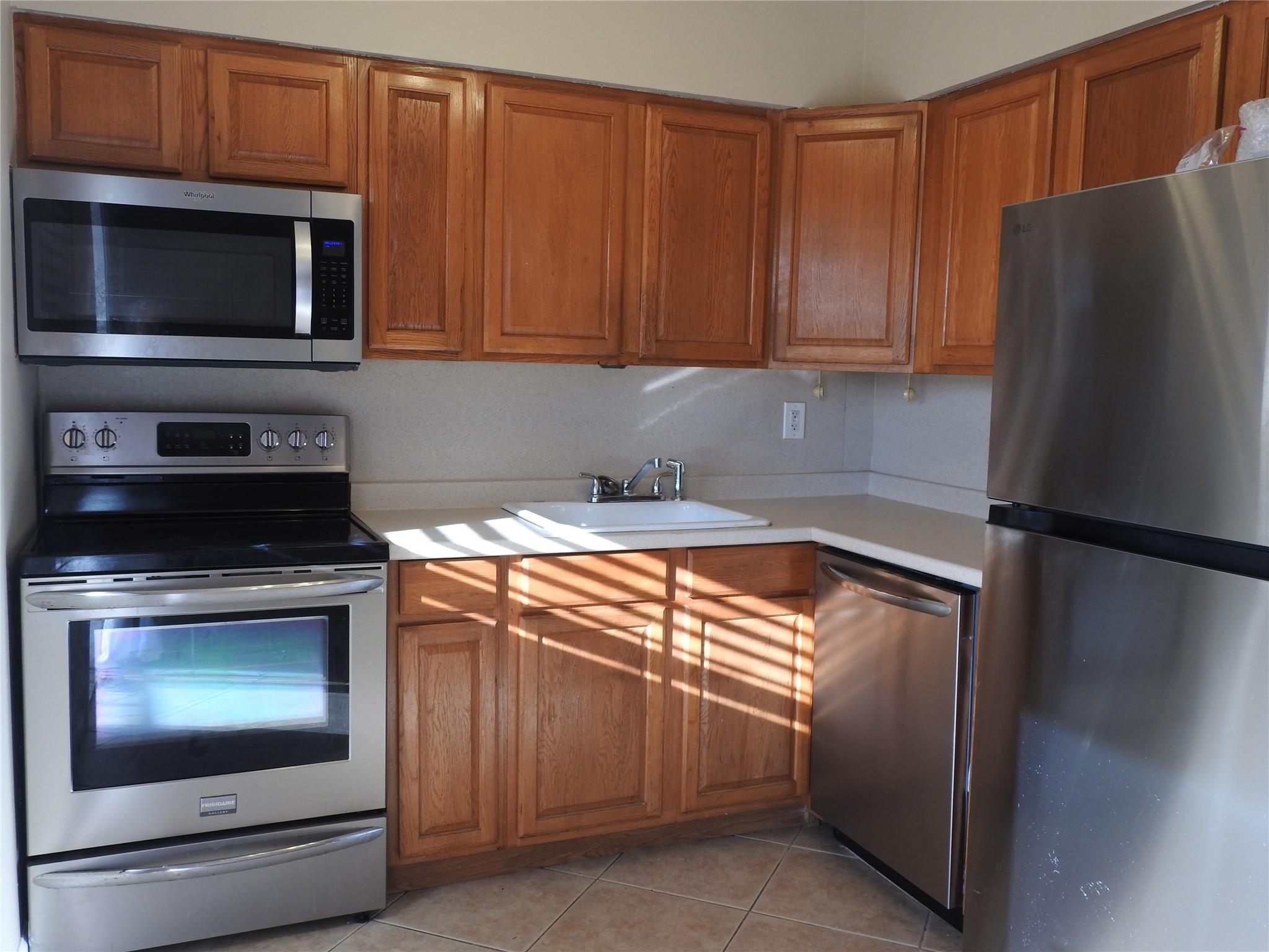 River Crest - Residential Lease