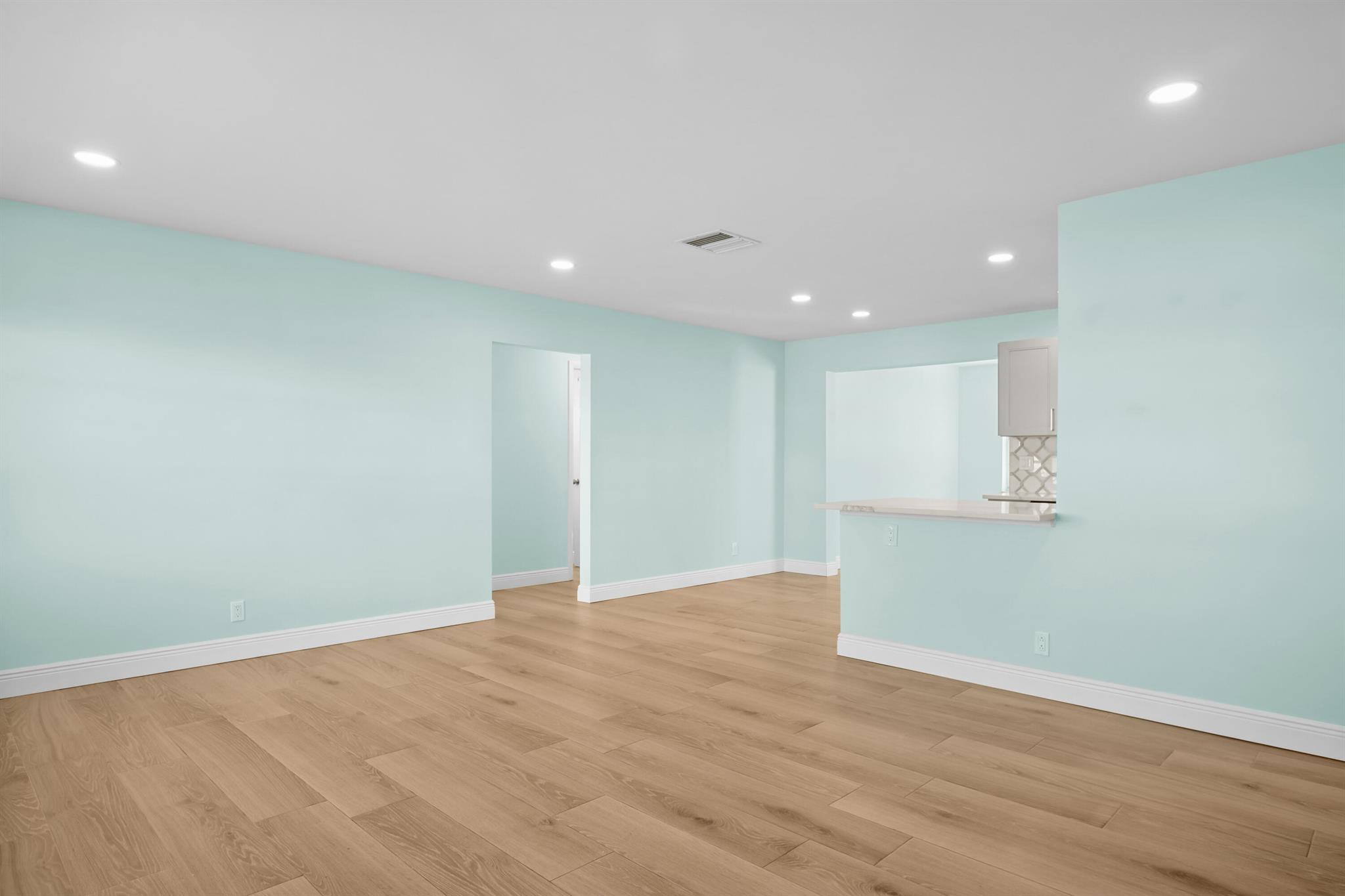 LEISUREVILLE - Residential