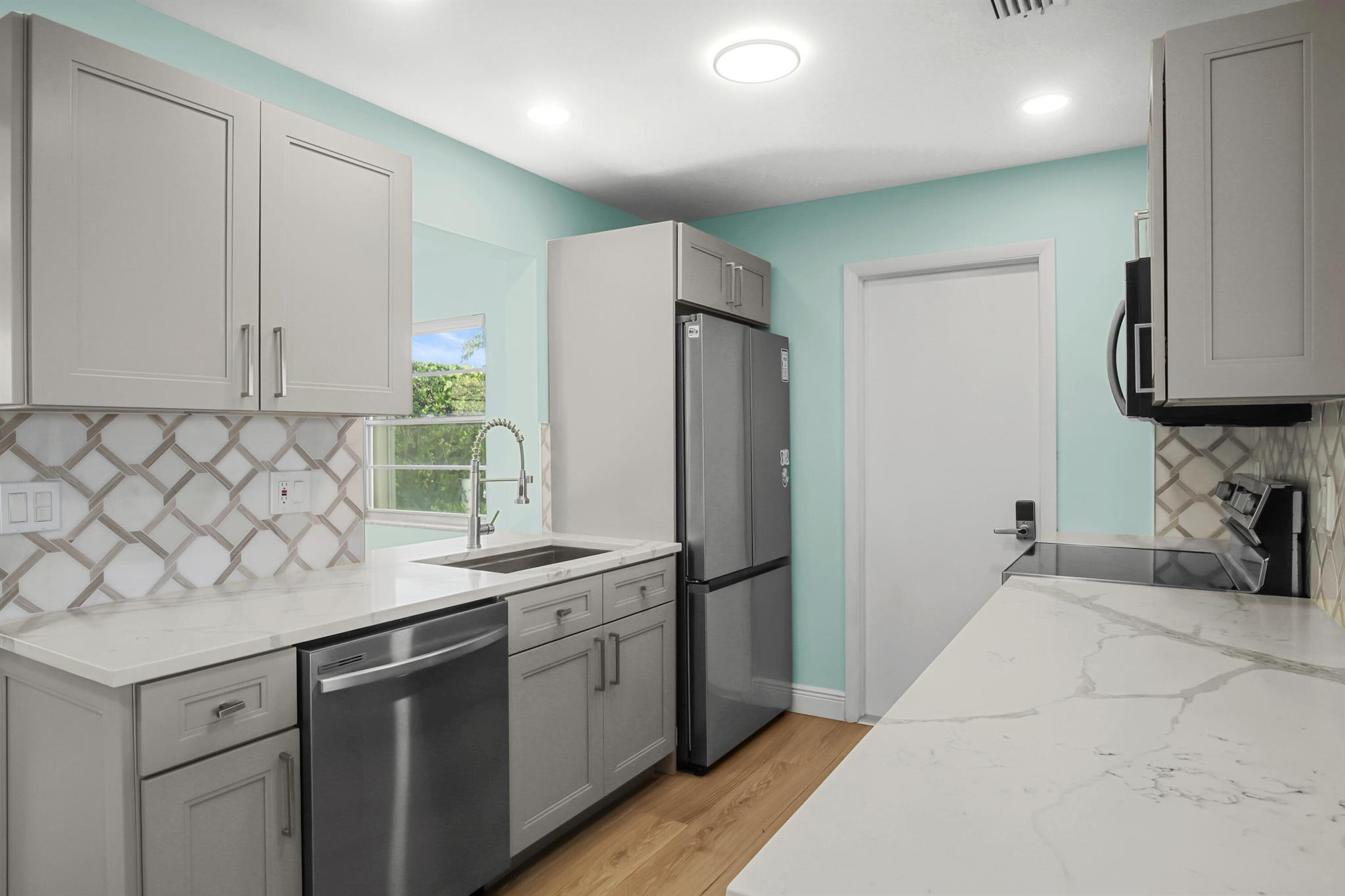 LEISUREVILLE - Residential