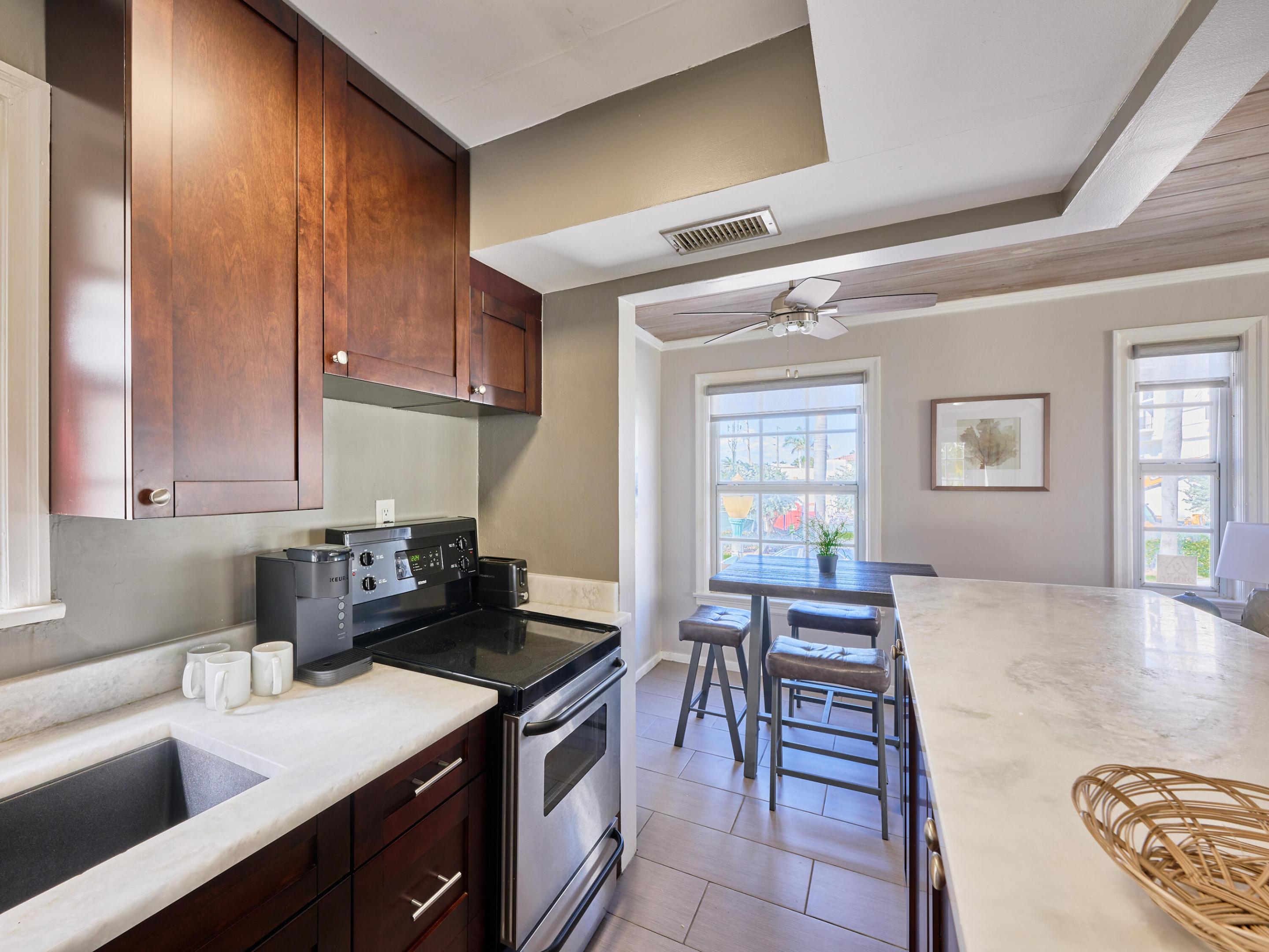 OCEAN PARK DELRAY - Residential Lease