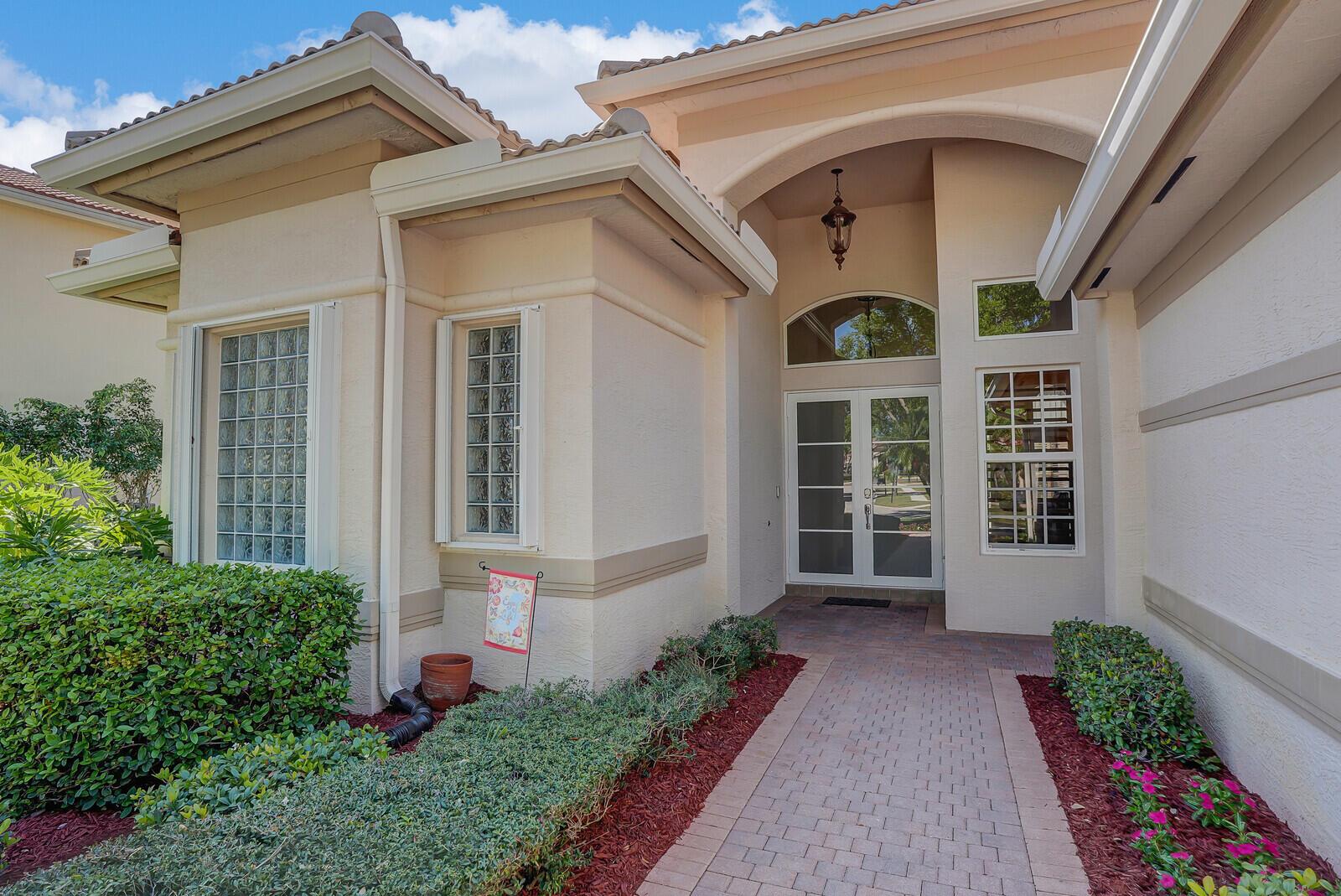 10733 Castle Oak Drive