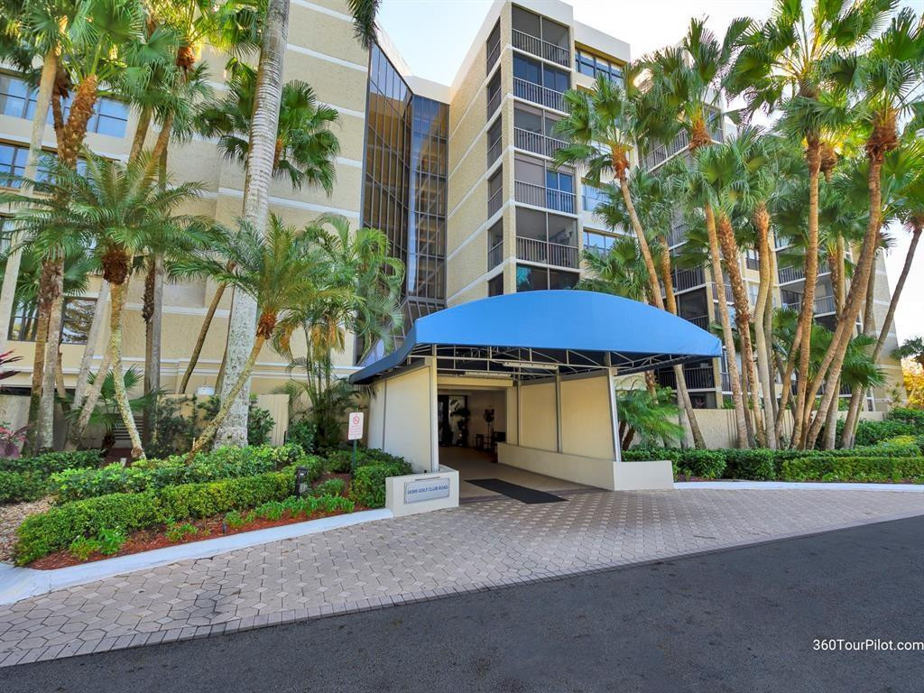 Country Club Apts - Residential