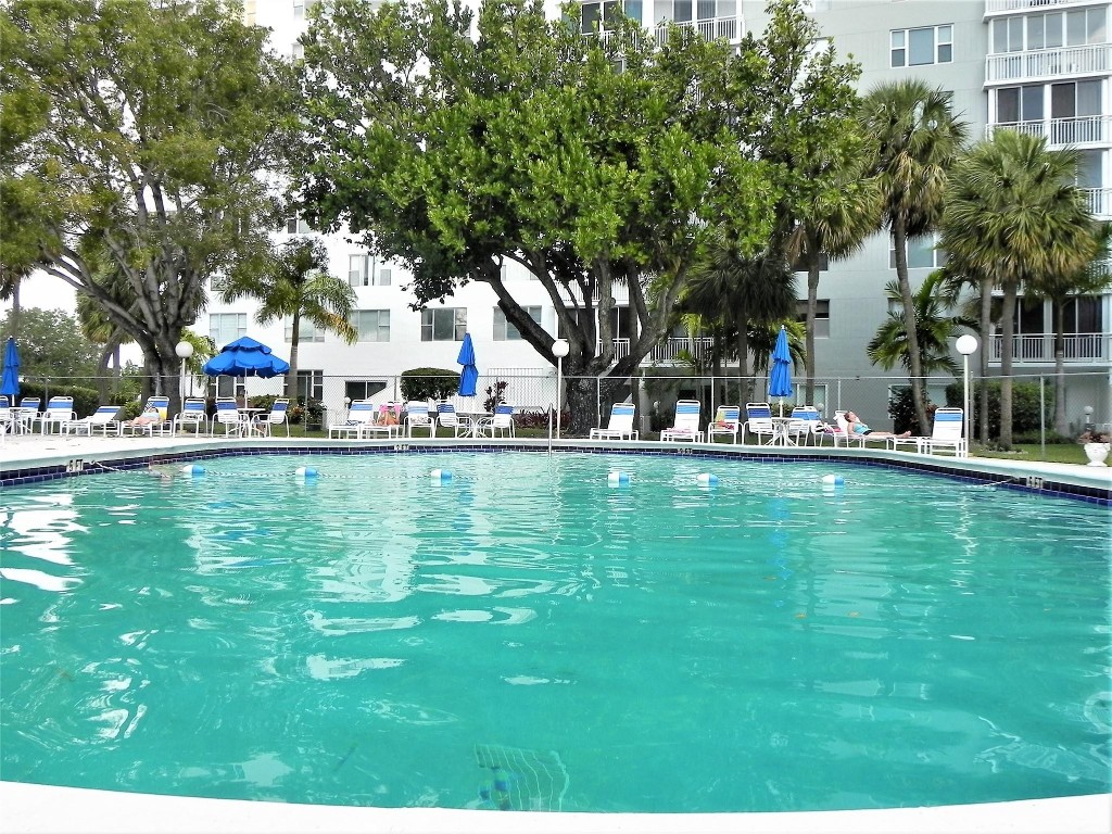 HILLCREST EAST - Residential