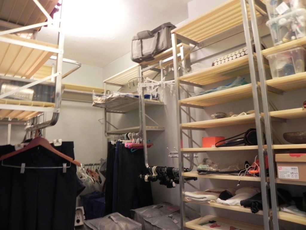 HILLCREST EAST - Residential