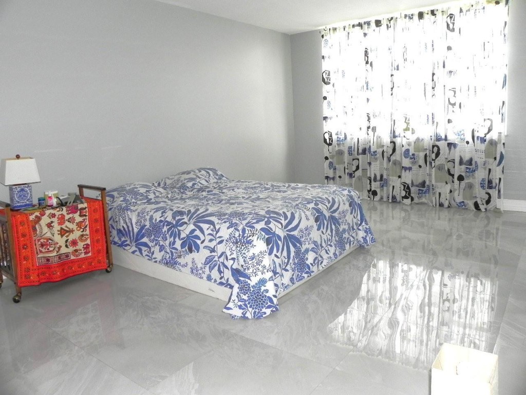 HILLCREST EAST - Residential