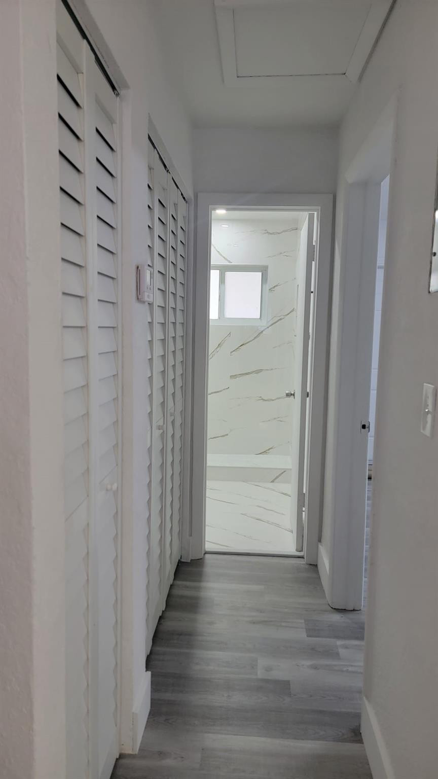 Riverside Park - Residential Lease