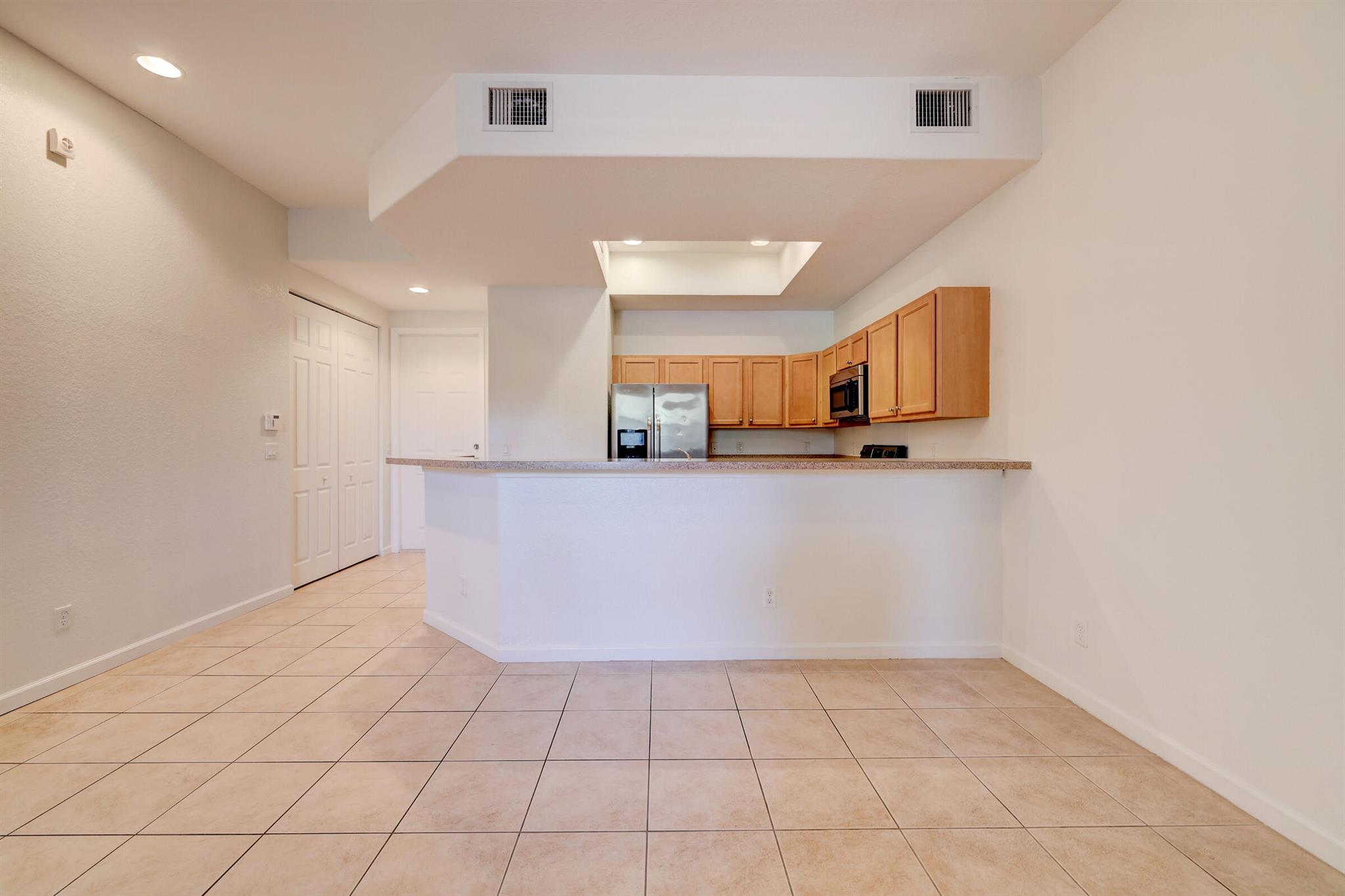 PROMENADE AT TRADITION NO - Residential Lease