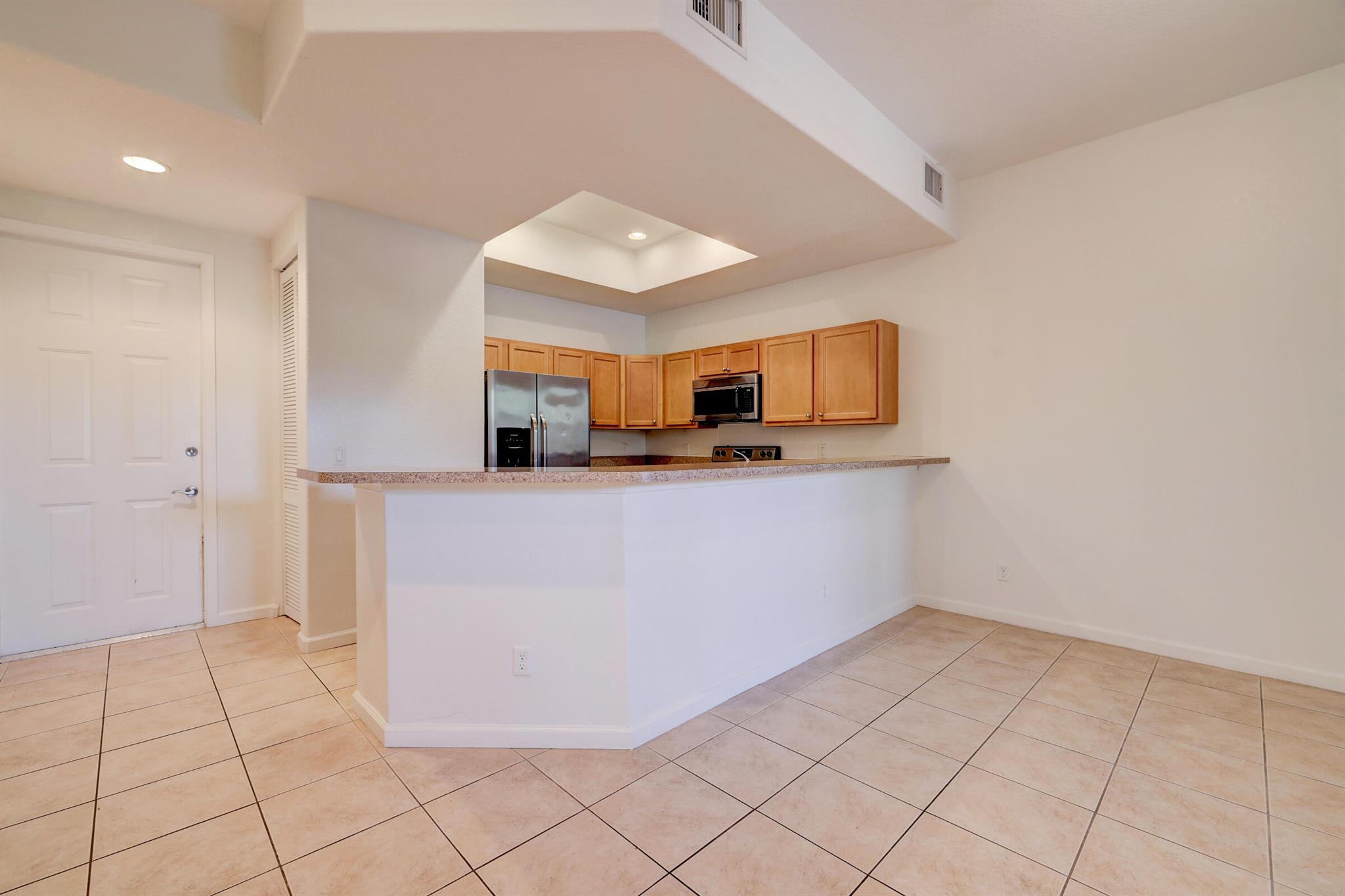 PROMENADE AT TRADITION NO - Residential Lease