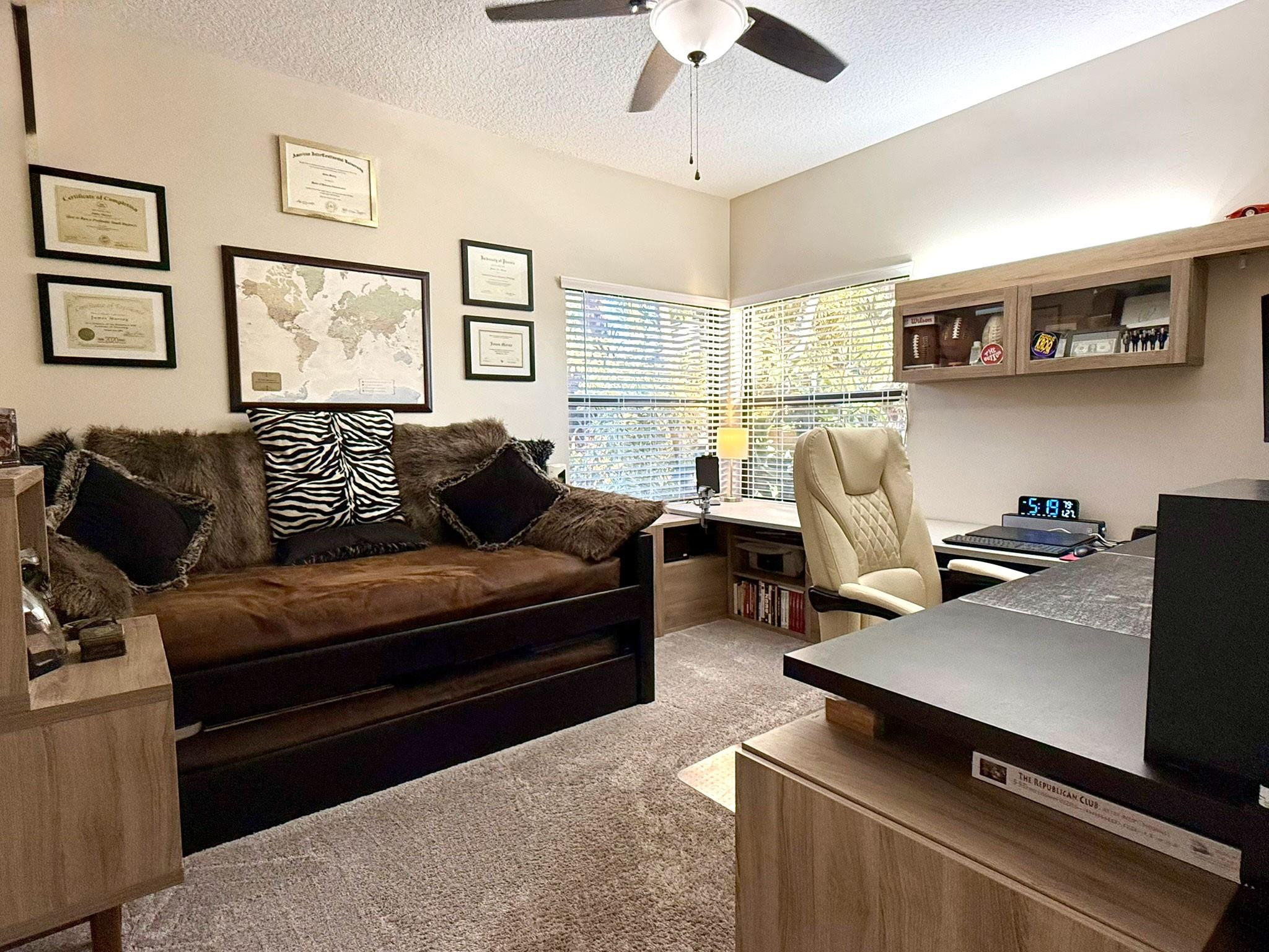 Pine Ridge 112-37 B - Residential