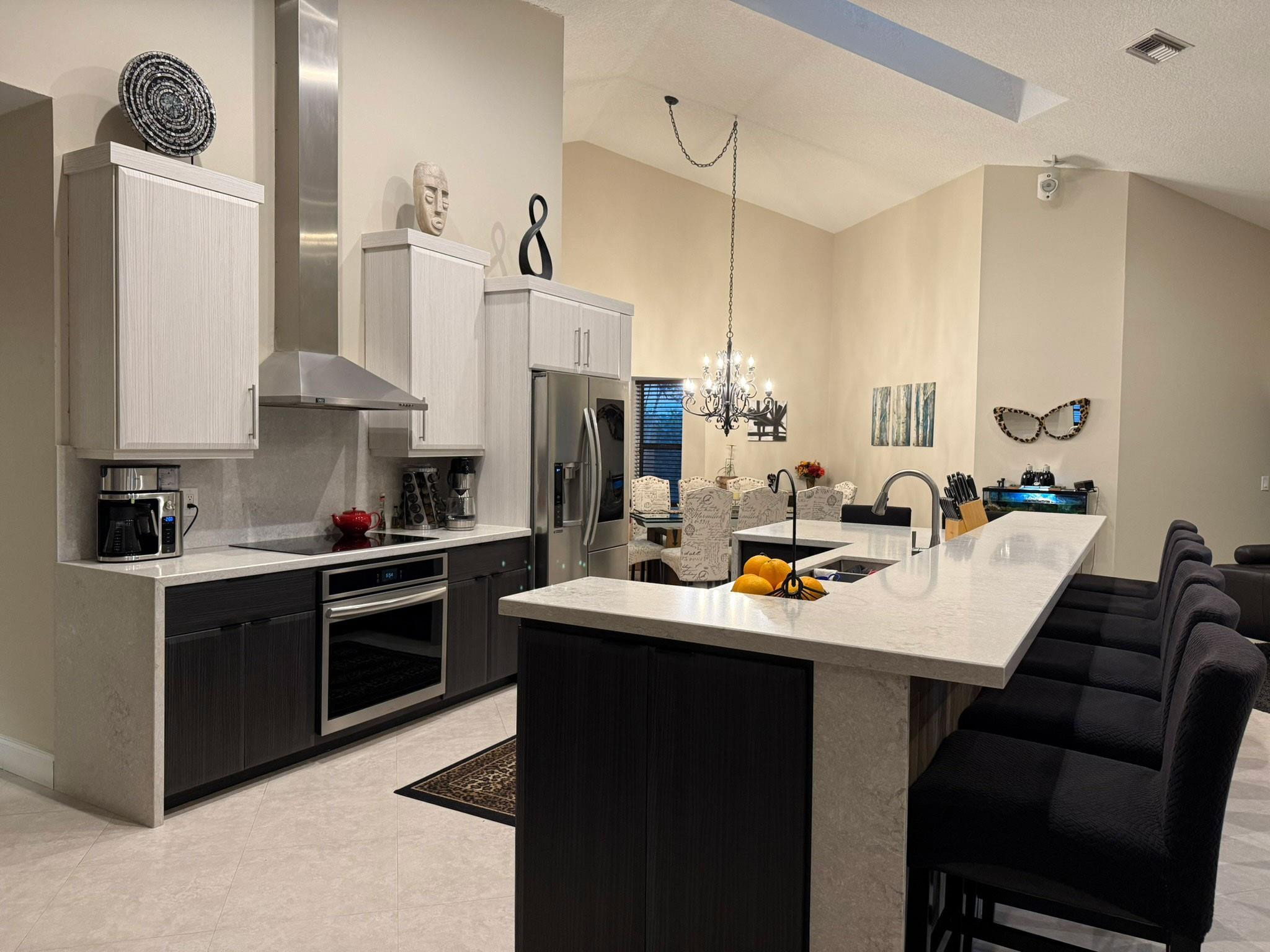 Pine Ridge 112-37 B - Residential