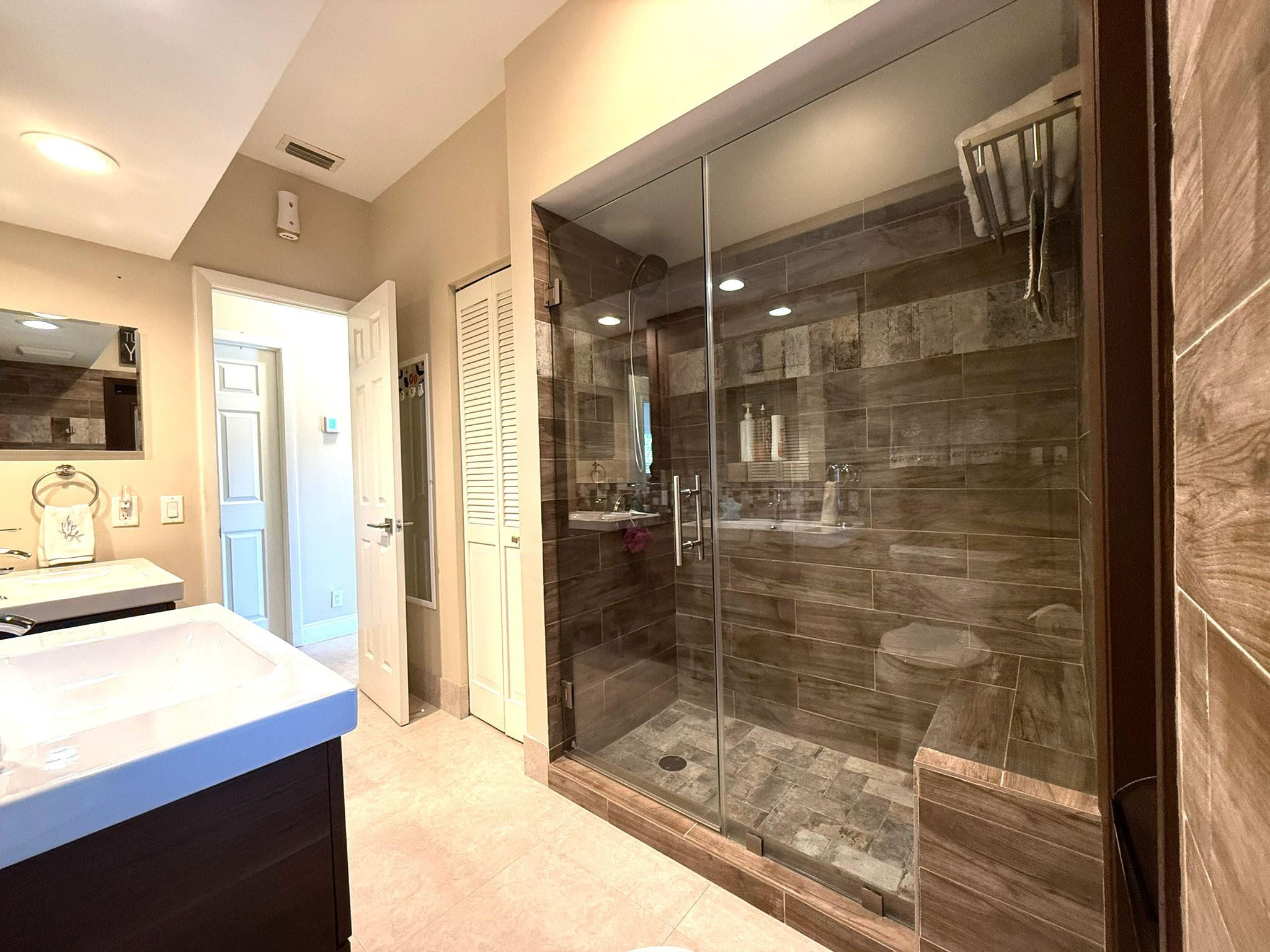 Pine Ridge 112-37 B - Residential