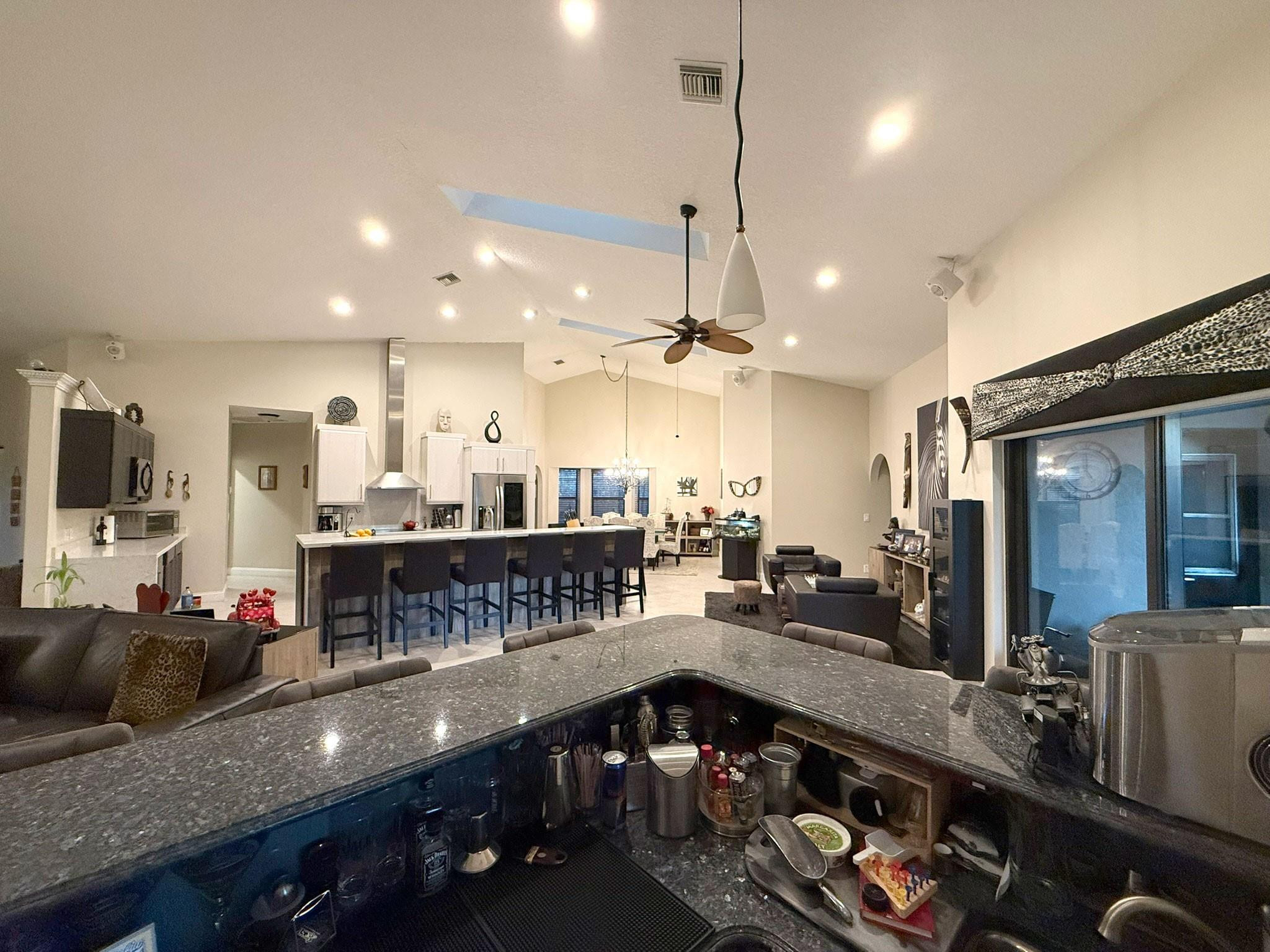 Pine Ridge 112-37 B - Residential