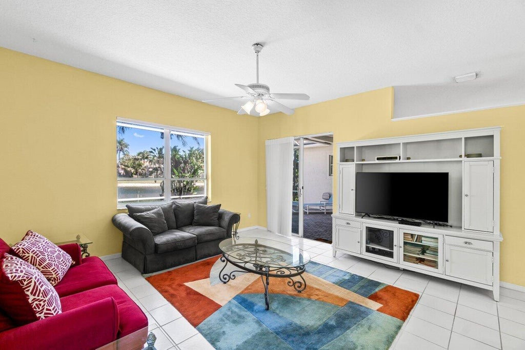 Photo of 12811 Hyland Circle, Boca Raton, FL 33428 (MLS # R11068841)