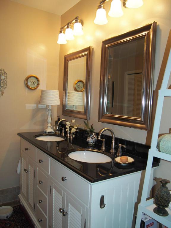 SONOMA LAKE ESTATES AT BOCA RATON - Residential