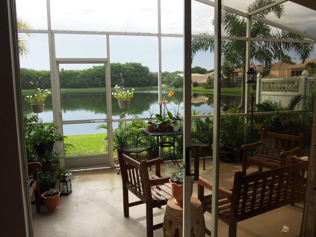 SONOMA LAKE ESTATES AT BOCA RATON - Residential