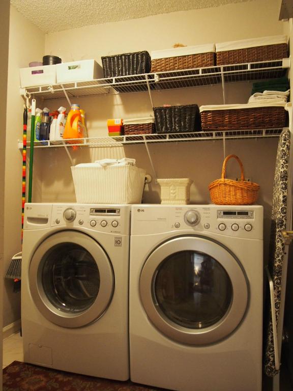 SONOMA LAKE ESTATES AT BOCA RATON - Residential