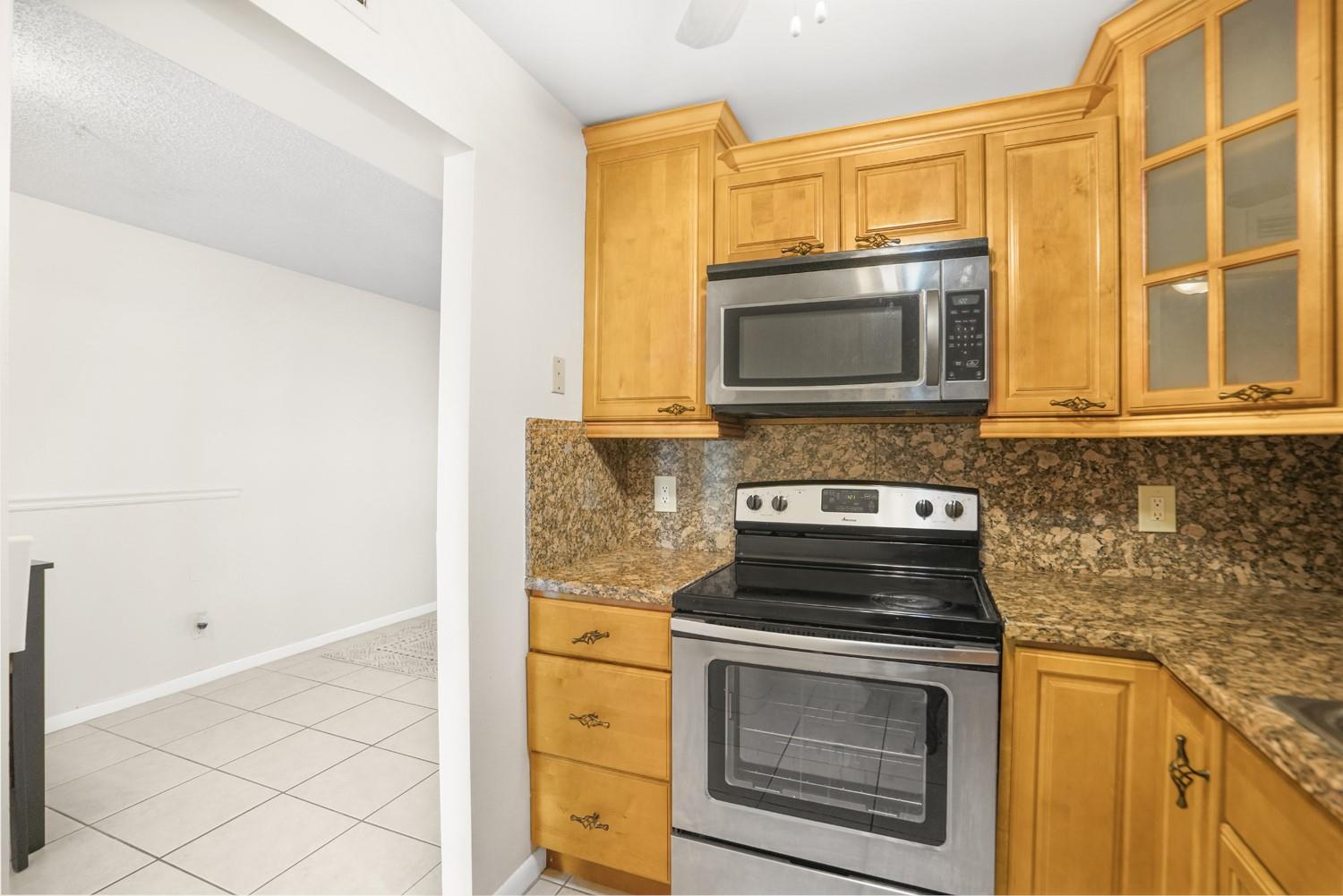 Sunrise Lakes 111 Condo - Residential