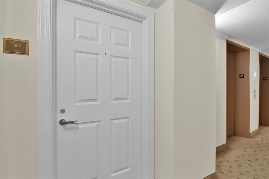 La Perla - Residential Lease