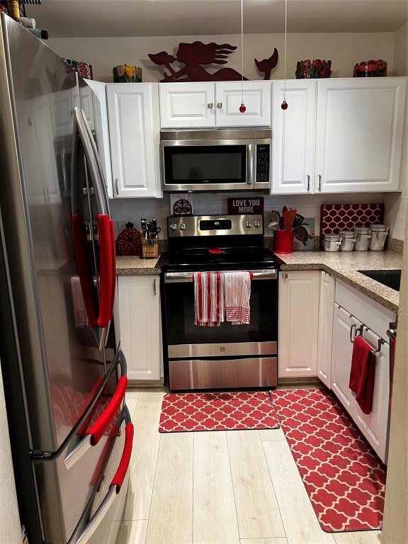 YACHT VIEW CONDO - Residential