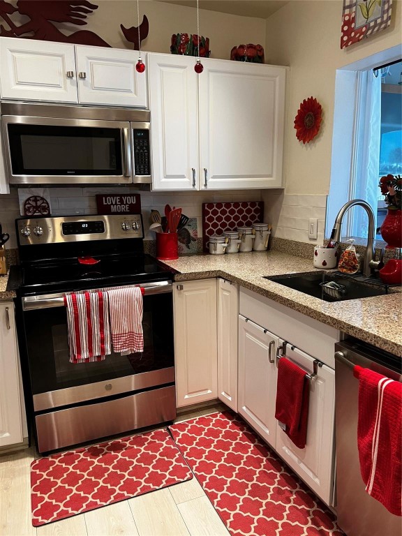 YACHT VIEW CONDO - Residential