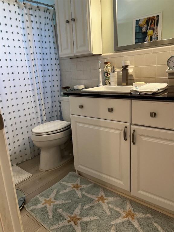 YACHT VIEW CONDO - Residential