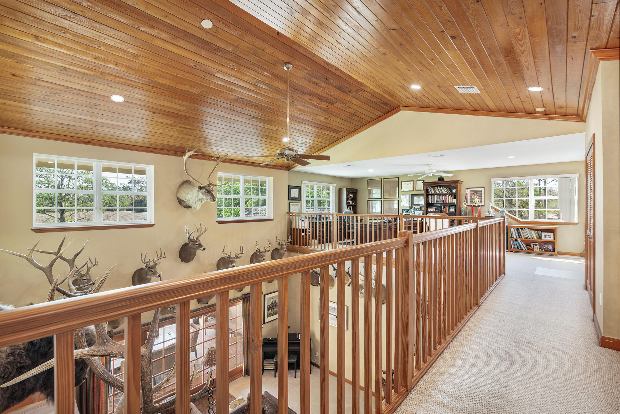 SADDLE TRAIL PARK OF WELLINGTON - Residential