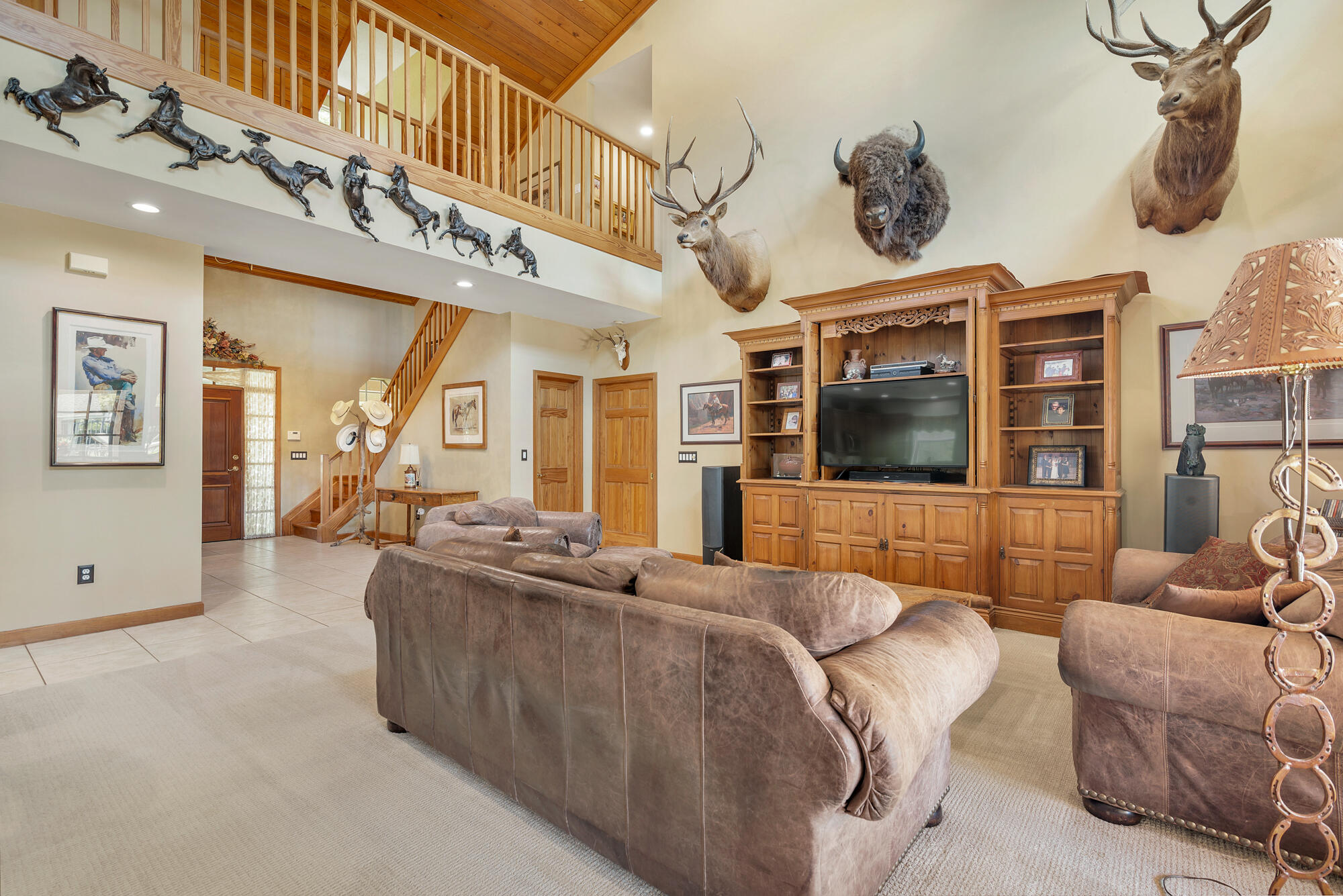 SADDLE TRAIL PARK OF WELLINGTON - Residential