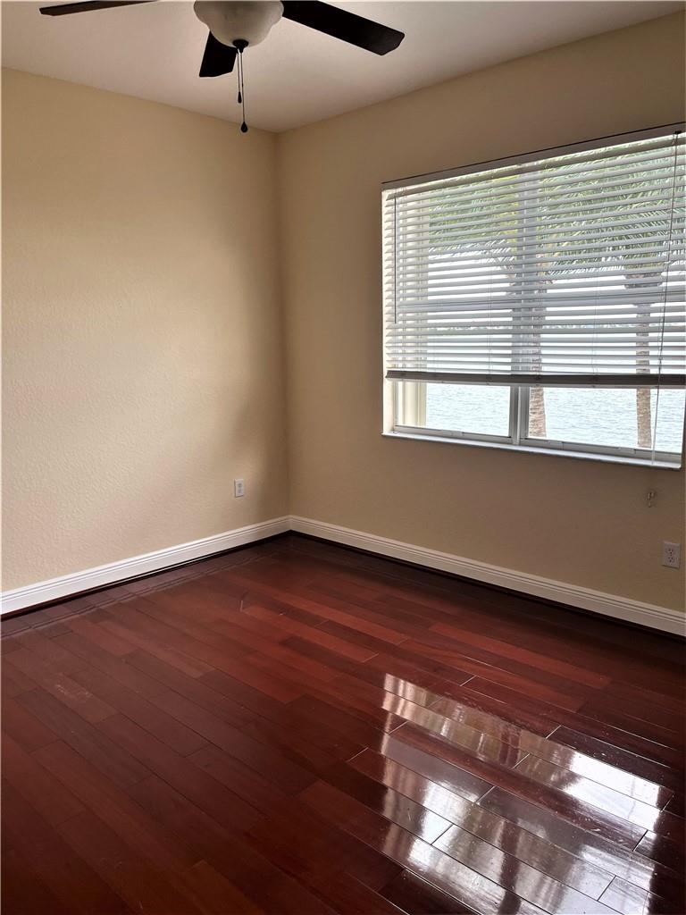 Sunset Falls 1 175-40 B - Residential Lease