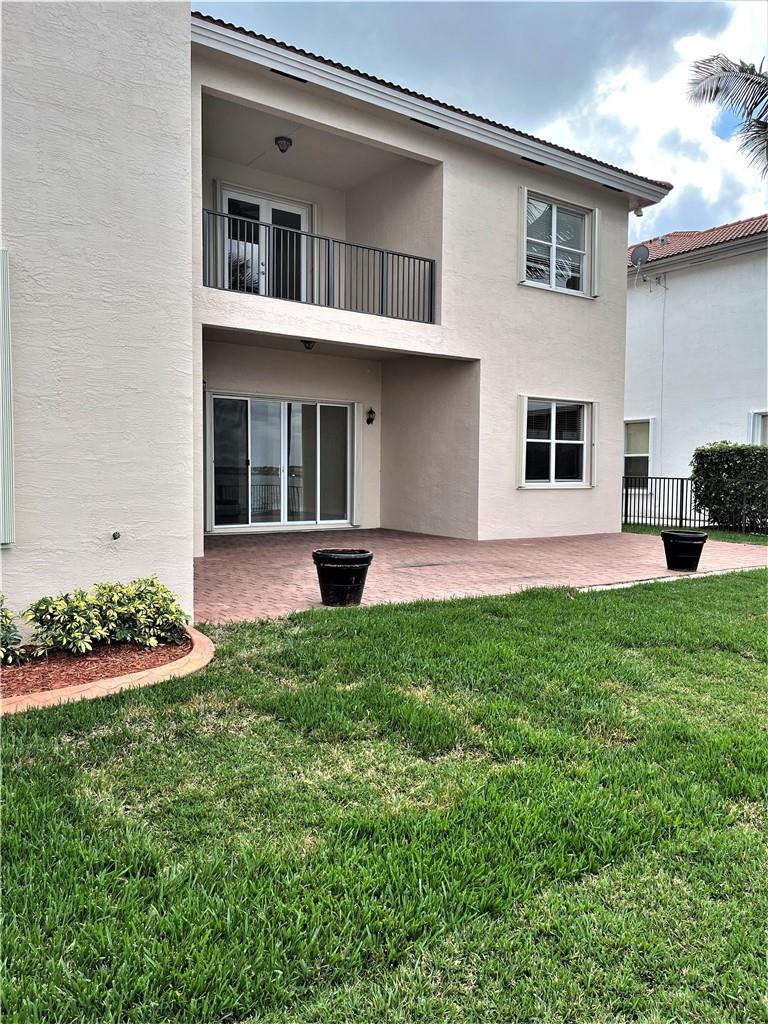 Sunset Falls 1 175-40 B - Residential Lease