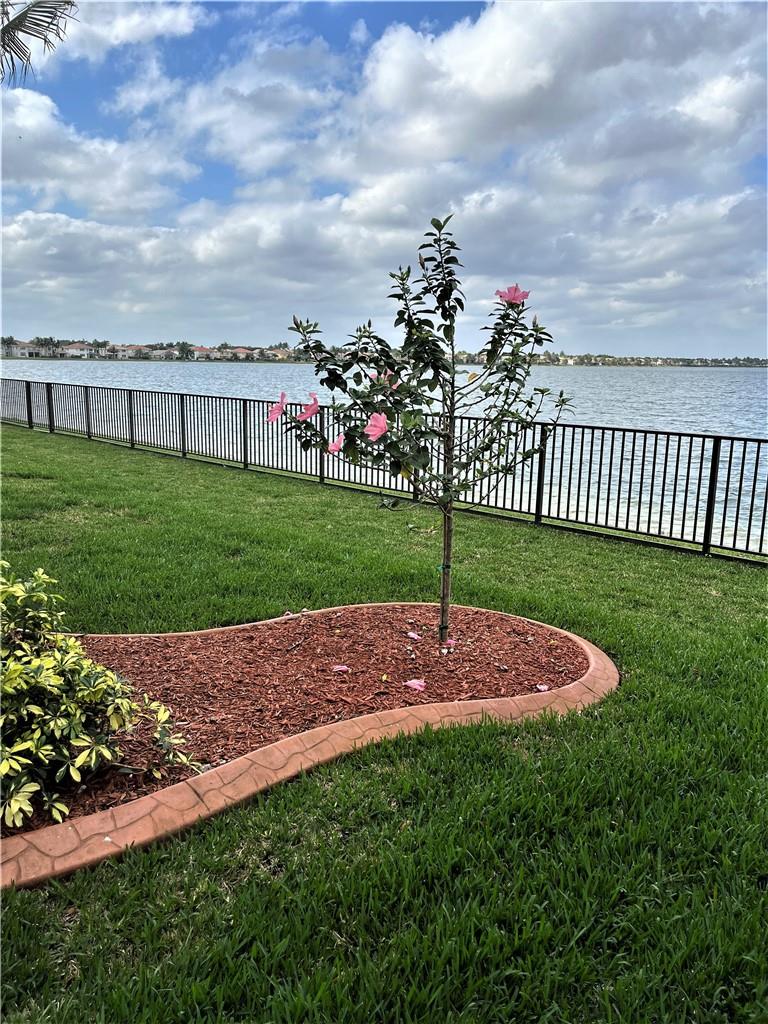 Sunset Falls 1 175-40 B - Residential Lease