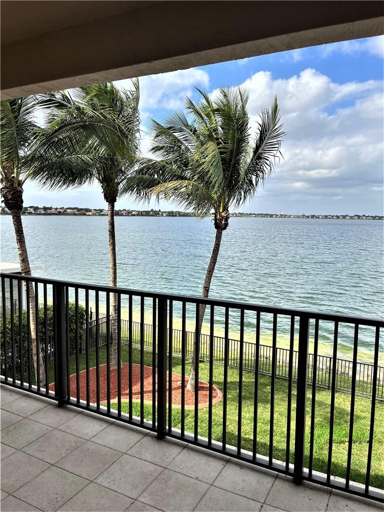 Sunset Falls 1 175-40 B - Residential Lease