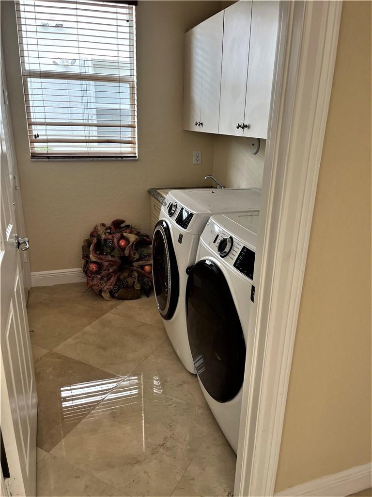 Sunset Falls 1 175-40 B - Residential Lease