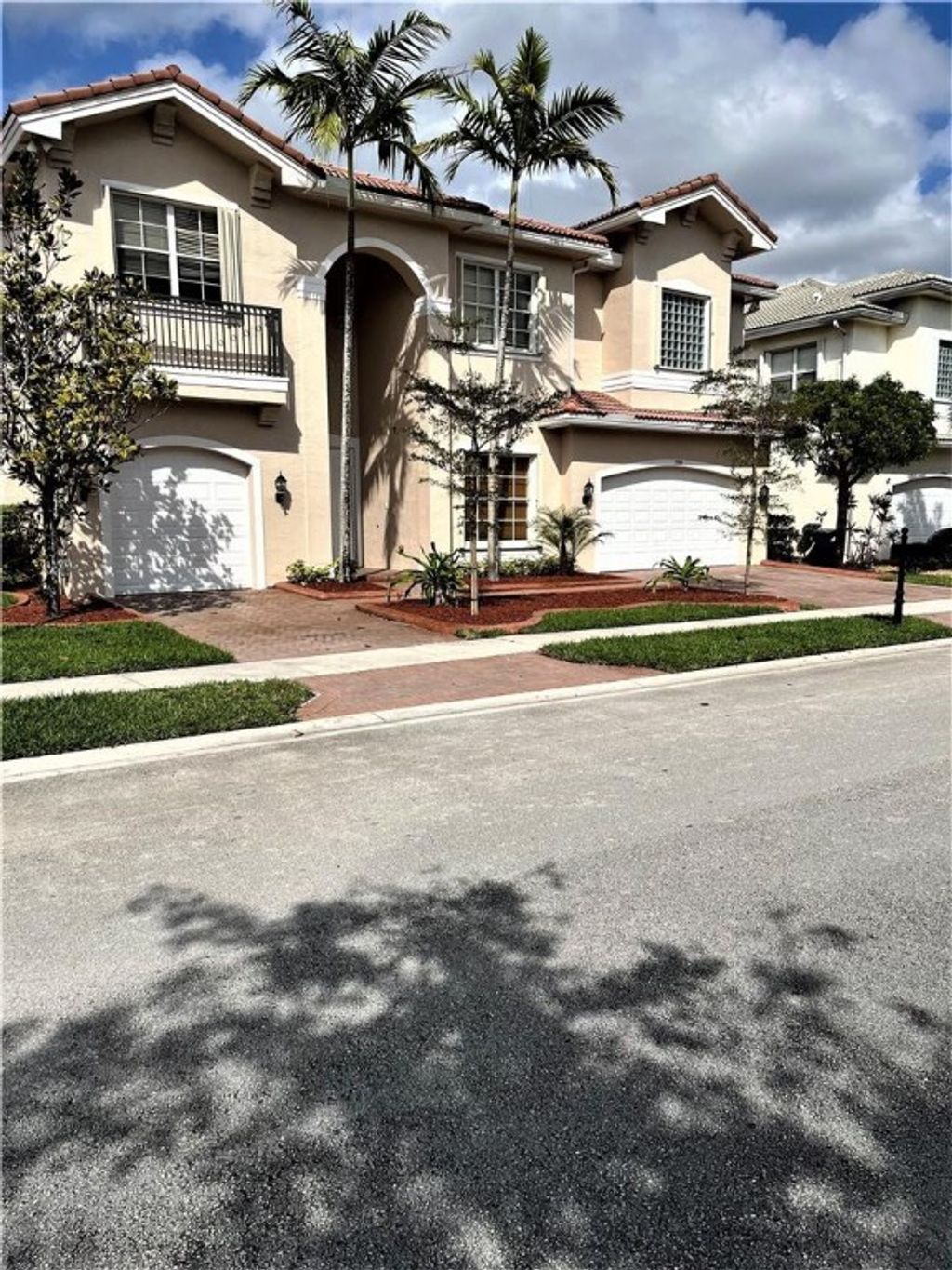 Photo of 17989 SW 54th Street, Miramar, FL 33029 (MLS # F10534629)