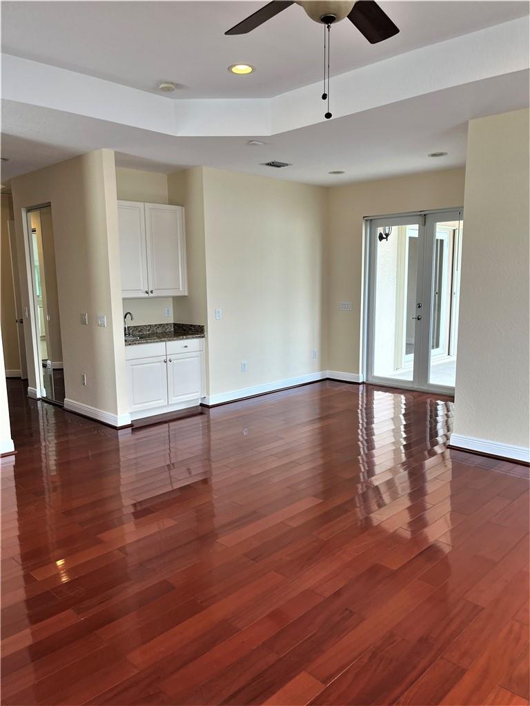 Sunset Falls 1 175-40 B - Residential Lease