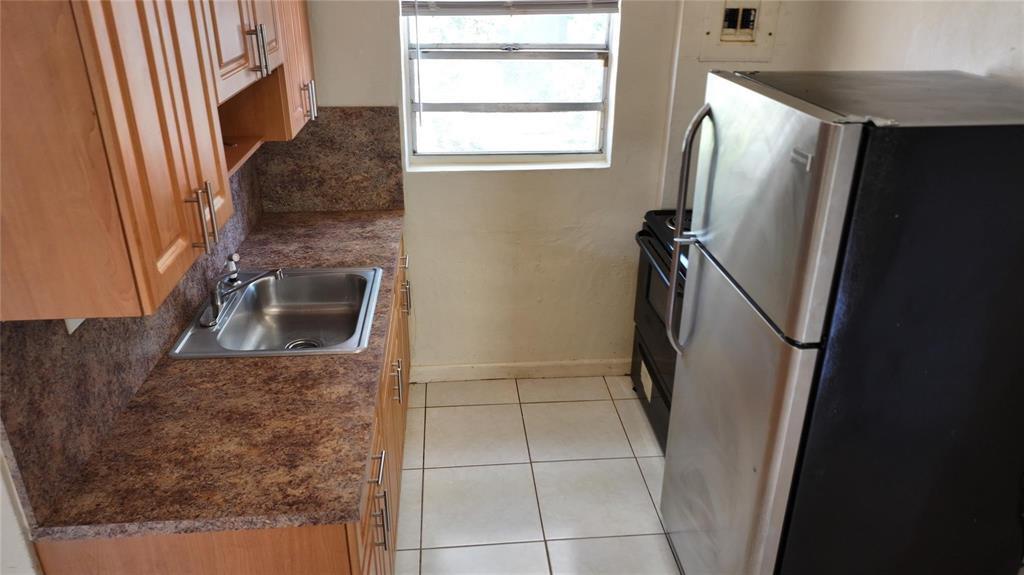 DORSEY PARK - Residential Income