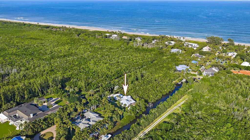 Photo of 105 Harbor Way, Jupiter Island, FL 33455 (MLS # R11143302)