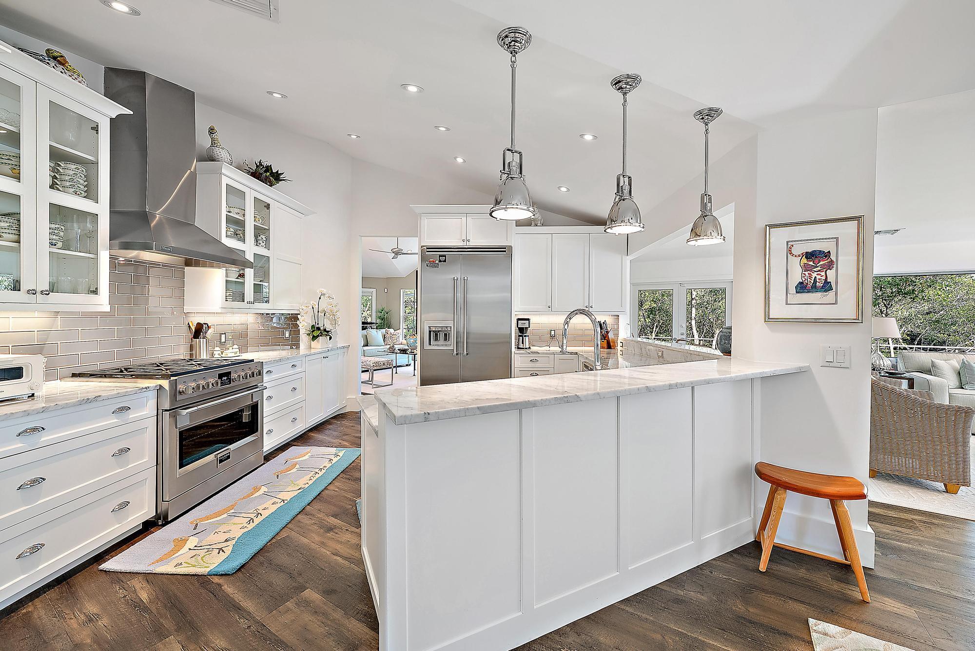 JUPITER ISLAND - Residential