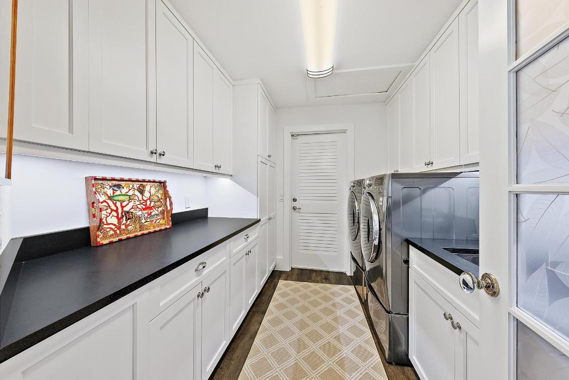 JUPITER ISLAND - Residential