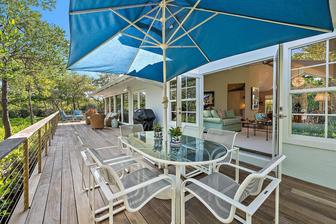 JUPITER ISLAND - Residential