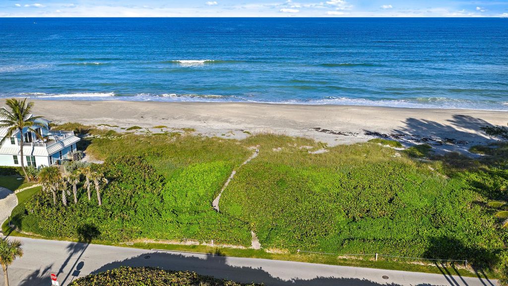 Photo of 105 Harbor Way, Jupiter Island, FL 33455 (MLS # R11143302)