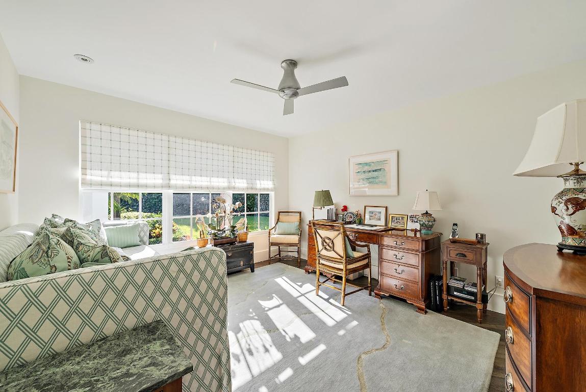 JUPITER ISLAND - Residential