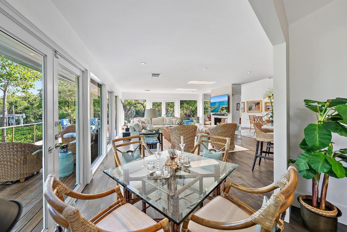 JUPITER ISLAND - Residential