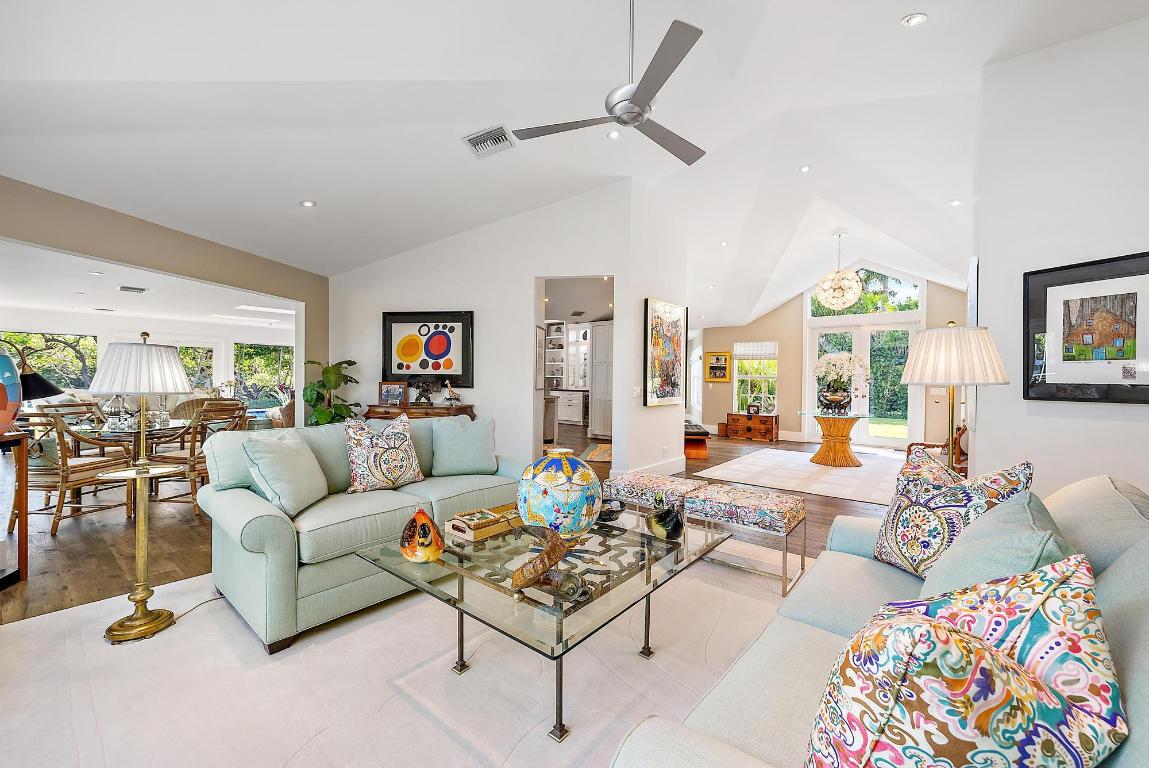 JUPITER ISLAND - Residential