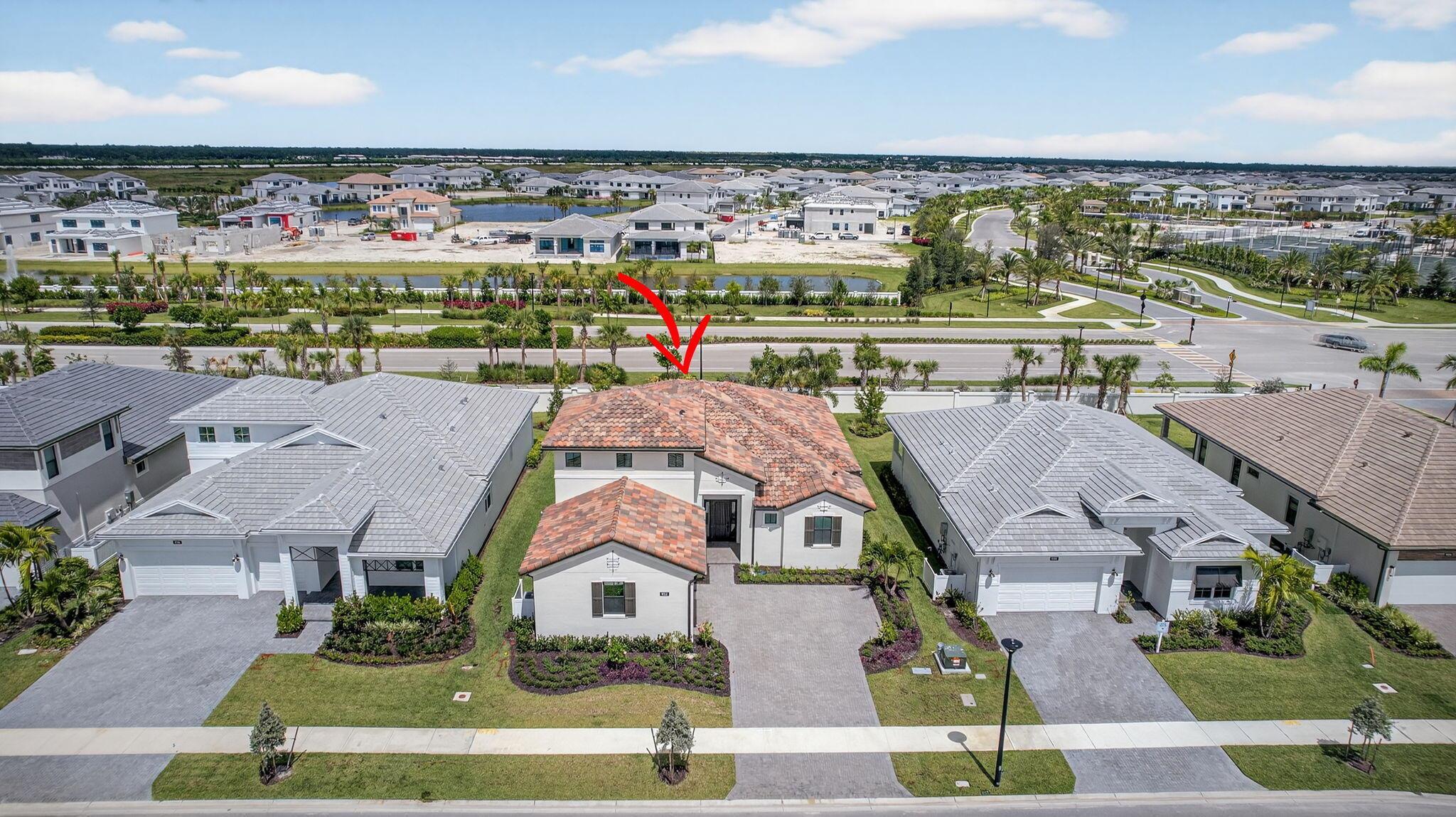 AVENIR POD 20 - Residential Lease