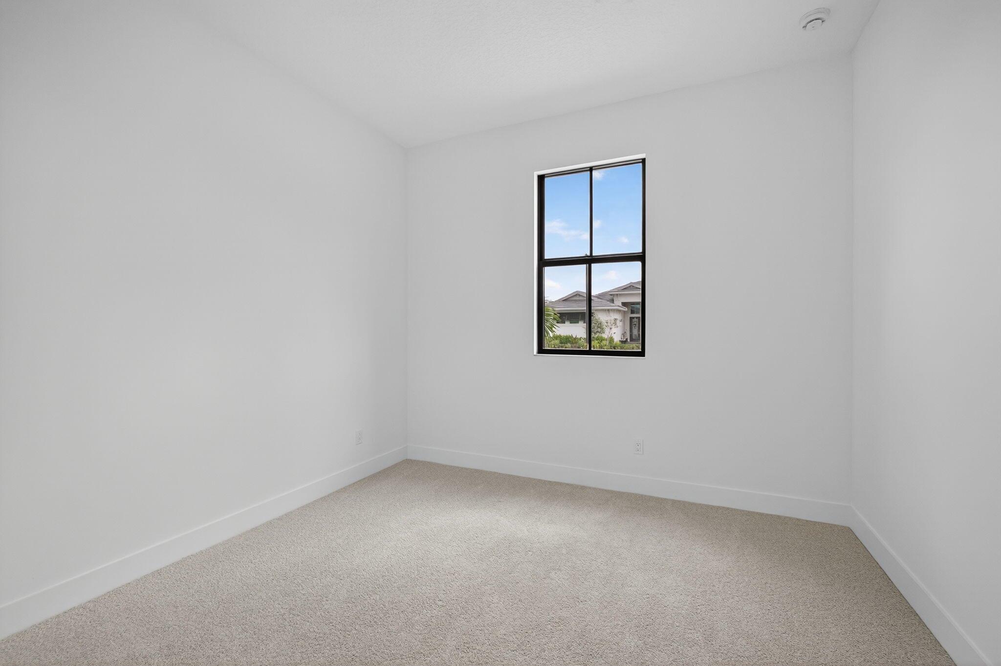 AVENIR POD 20 - Residential Lease