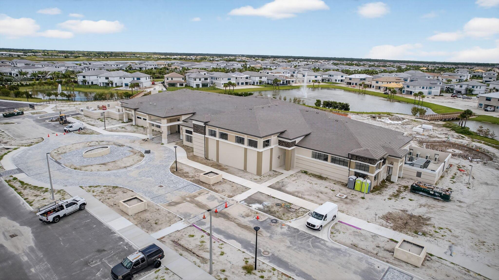 AVENIR POD 20 - Residential Lease