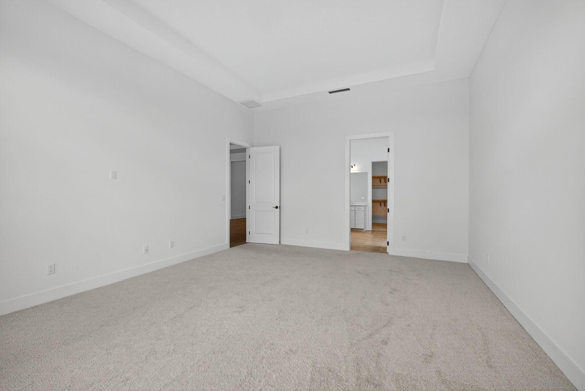 AVENIR POD 20 - Residential Lease