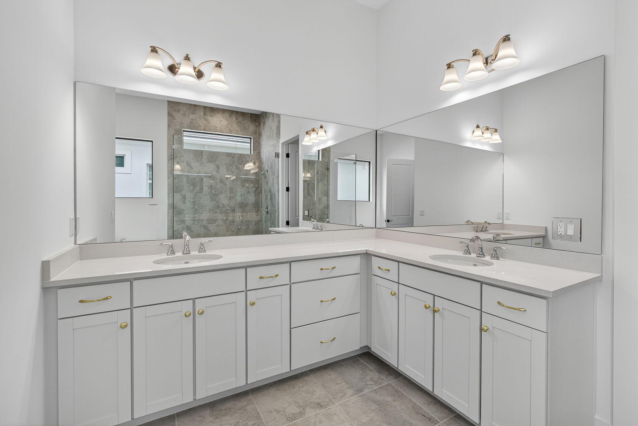 AVENIR POD 20 - Residential Lease